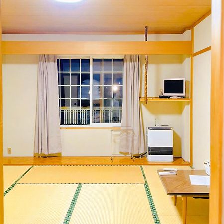 Snowhouse Memorie Hotel-石打丸山 Seki  Extérieur photo