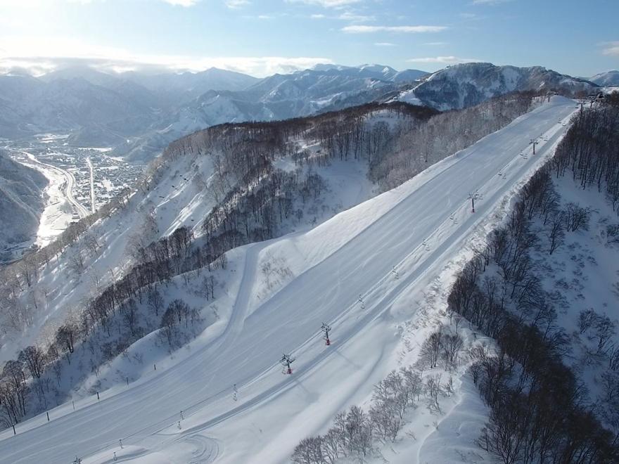 Snowhouse Memorie Hotel-石打丸山 Seki  Extérieur photo