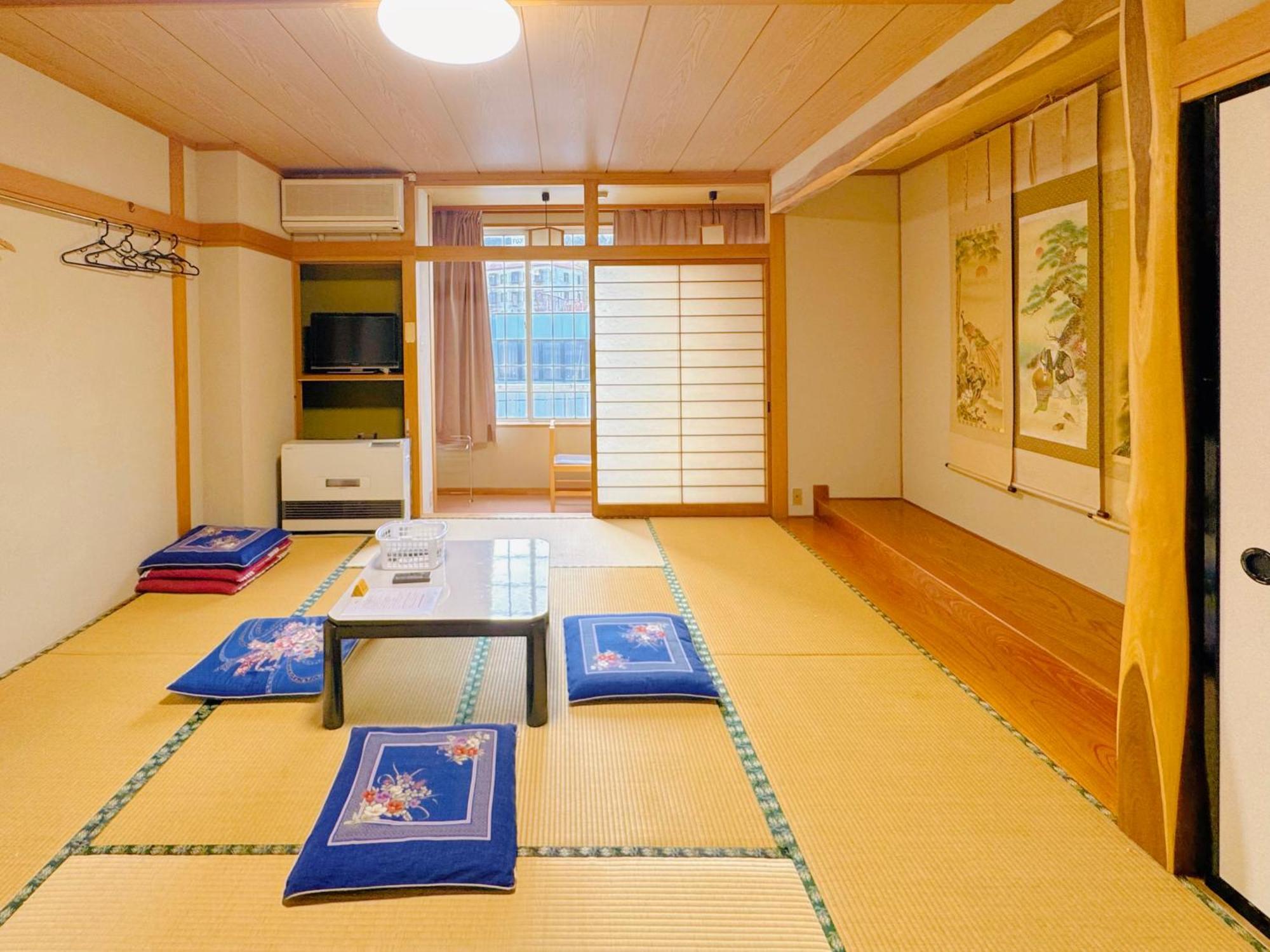 Snowhouse Memorie Hotel-石打丸山 Seki  Extérieur photo
